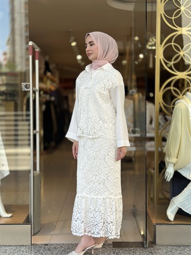 Poplin Brodeli Etekli Takım - Ekru 