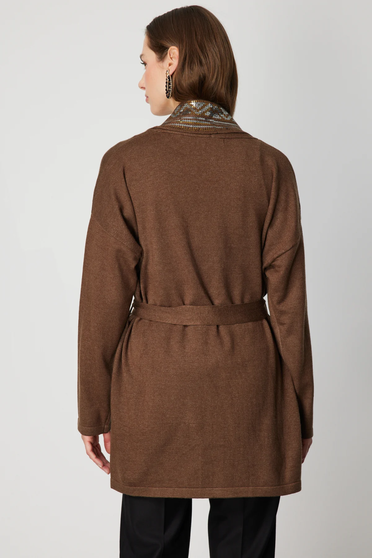 Pul İşlemeli Beli Kuşaklı Triko Hırka- Kahve