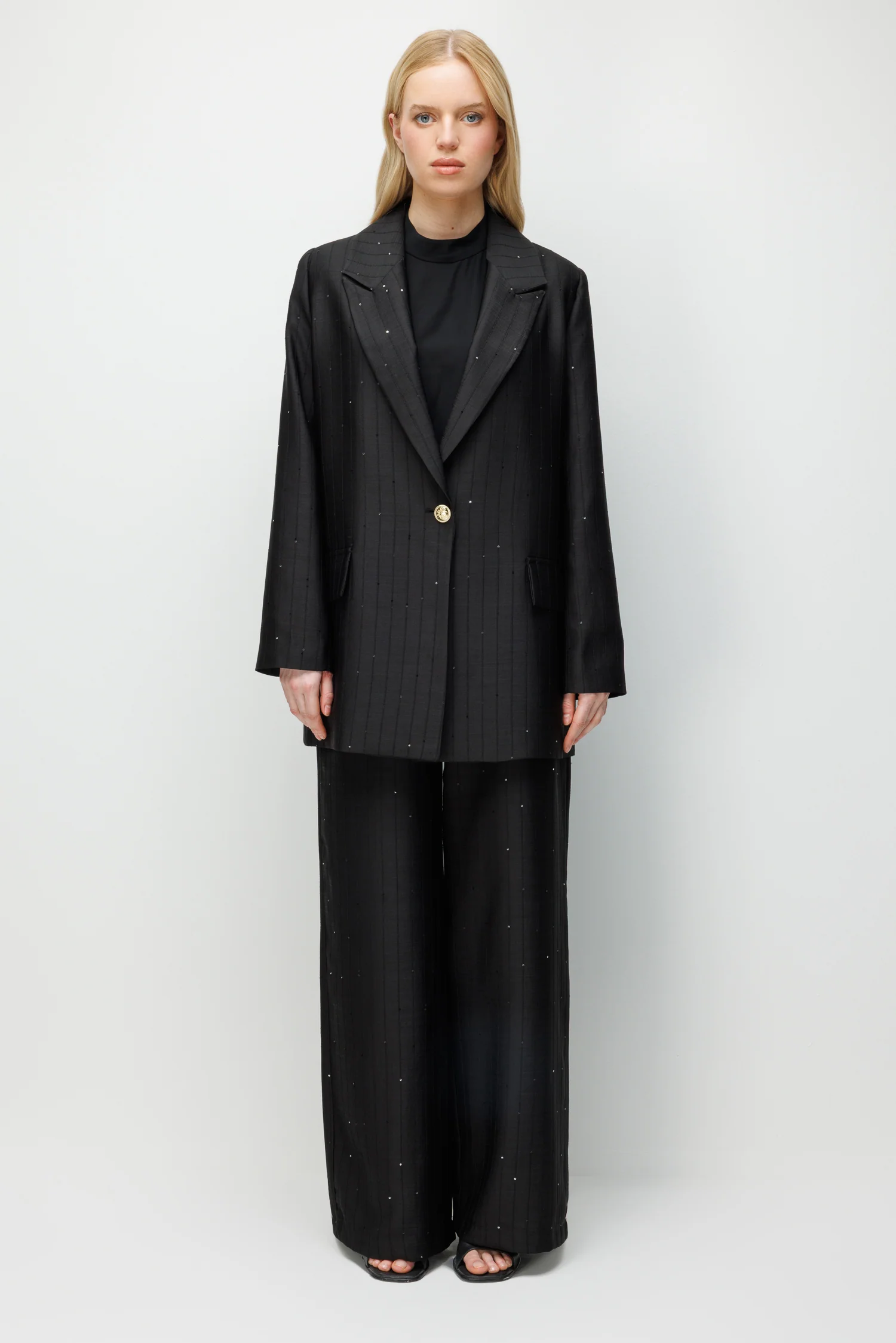 Pullu Ceketli Takım - Siyah