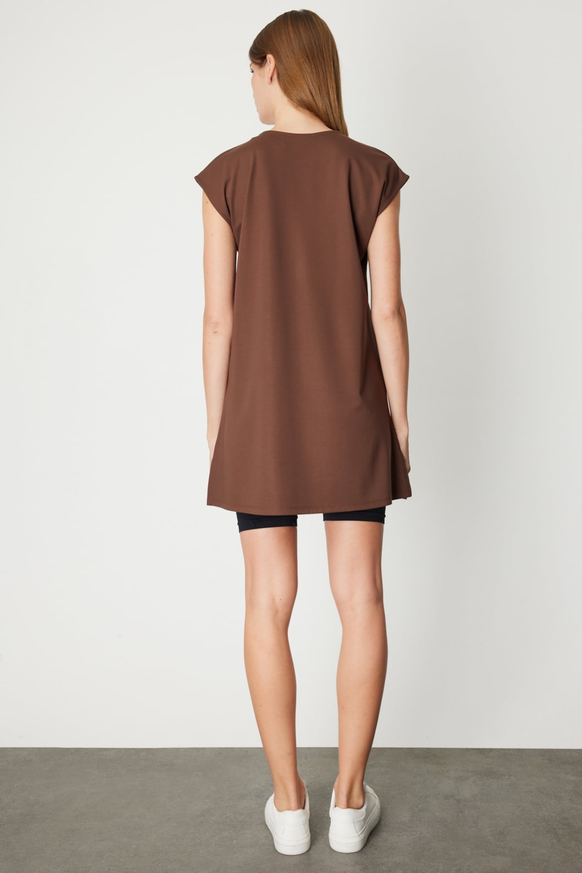 Sıfır Yaka Uzun Basic Tunik - Kahverengi