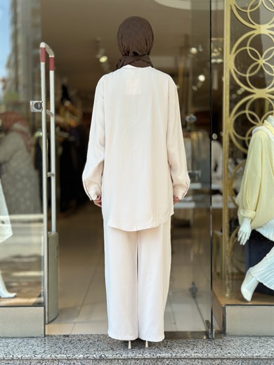 Spor Pantolonlu Takım - Bej