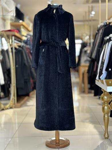 Tam Boy Yakası Tek Broş Kaban - Siyah