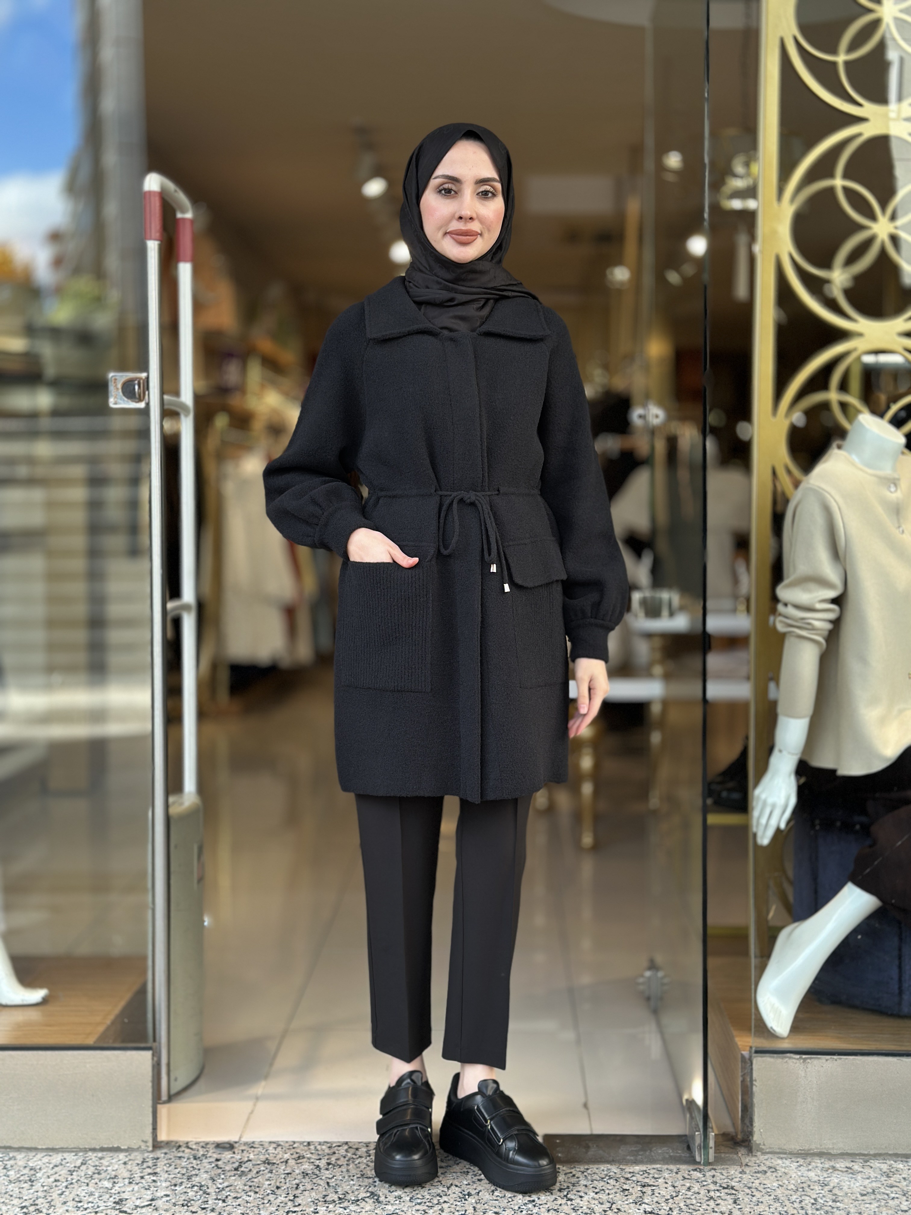 Bel Büzgülü Kap - Siyah 