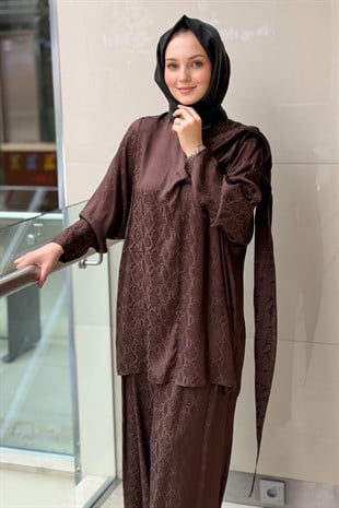 Ghisa Piton Desenli Şal Yaka Tunik Pantolon Takım