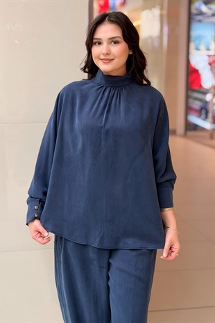 Ghisa Yarasa Kol Önü Kısa Arkası Uzun Tunik Pantolon Takım