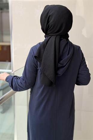 Nurcan Çetin Çıkarılıbilir Kapüşonlu Kabartma Çiçek Desenli Ferace