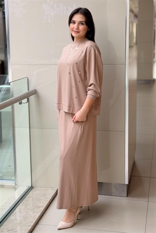 Nuss Pul Detaylı Tunik Etek İkili Takım