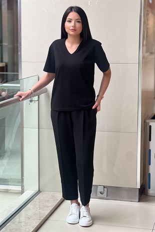 İpekyol V Yaka Kısa Kol Basic Tshirt