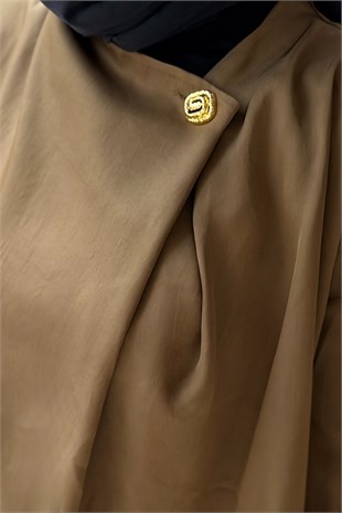 Ghisa Yaka Gold Düğmeli Asimetrik Kesim Tunik Pantolon Takım