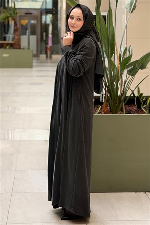 Nurcan Çetin Çiçek Nakış İşlemeli Çıkarılabilir Kapşonlu Tam Boy Fermuarlı Ferace