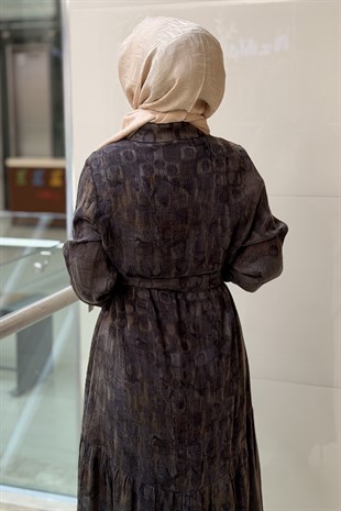 Nuss Desenli Kuşaklı Gömlek Elbise