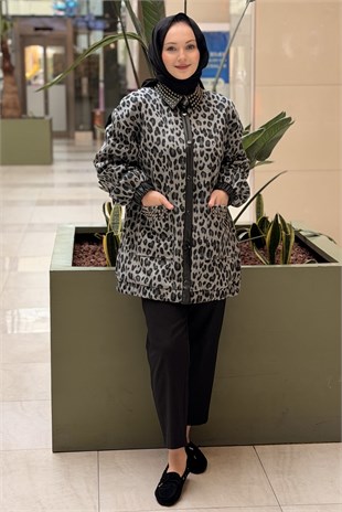 Ghisa Çakma Trok Detaylı Önden Çıtçıtlı Astarlı Ceket