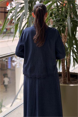 Missdalida Nakış Detaylı Crop Denim Ceket