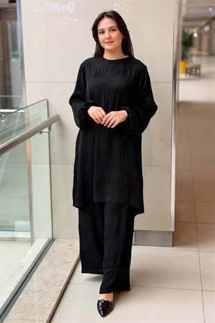 Nurcan Çetin Heddy Kare Desenli Tunik Pantolon Takım