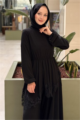 Nurcan Çetin Tunik Bel Büzgülü Altı Güpürlü Bol Pantolonlu Takım