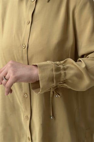 Tığ Triko Kolu Büzgü Detaylı Gömlek