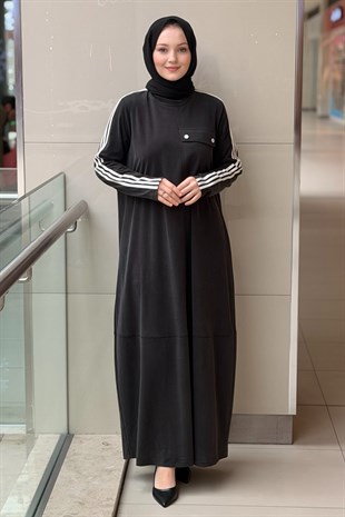 Nurcan Çetin Kolları Çizgili Cep Kapaklı Tam Boy Elbise