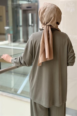 Ghisa Çift Sıra Fermuar Detaylı Pantolonlu Takım