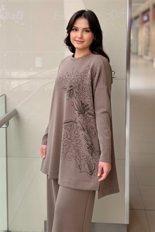 Nurcan Çetin Çiçek Baskılı Tunik Pantolon