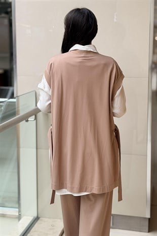 Nurcan Çetin Yaka Yarım Fermuarlı Kolsuz Tunik Gömlek Pantolon 3Lü Set Takım