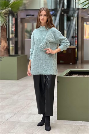Ghisa Fiyonk Detaylı İncili Angora Kazak