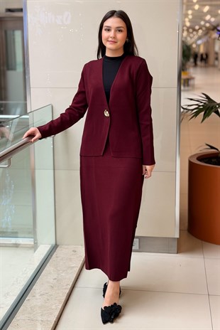 Ghisa V Yaka Tek Düğme Hırka Etek Triko Takım