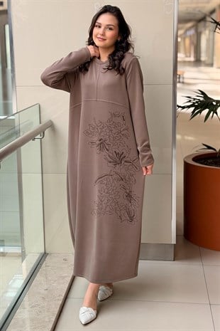 Nurcan Çetin Çiçek Desenli Elbise