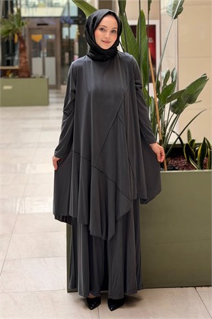 Nurcan Çetin Çapraz Biye Detaylı Asimetrik Kesim Tunik Pantolon Takım