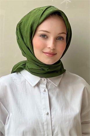 Noura Maria Eşarp