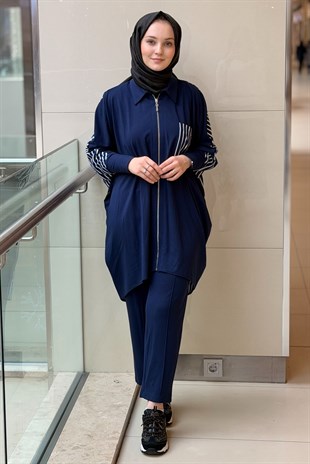 Tığ Triko Önden Fermuarlı Sırtı Çizgi Desenli Kap Pantolon Takım