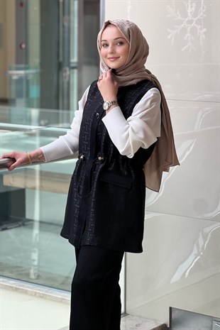 Ghisa Beli Stoperli Kendinden Desenli Yelek Pantolon Takım