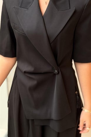 İpekyol Vatkalı Asimetrik Blazer
