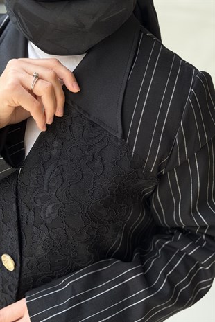 Ghisa Güpür Detaylı Çizgili Ceket Pantolon Takım