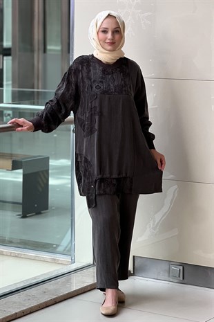 Ghisa Etnik Desenli Asimetrik Tunik Pantoton Takım