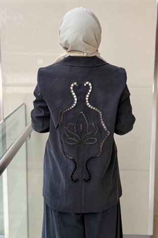 Kahma Arkası Ve Kolu Lazer Kesim Detaylı Ceket Pantolon Takım