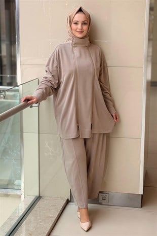 Ghisa Çift Sıra Fermuar Detaylı Pantolonlu Takım