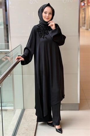 Nurcan Çetin Yakası Boncuk İşlemeli Uzun Tunik Pantolon Takım