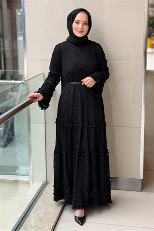 Nurcan Çetin Kolları Ve Etek Ucu Fırfır Detaylı Astarlı Bürümcük Elbise