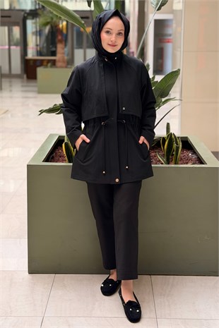 Ghisa Önü Kapaklı Beli Büzgülü Fermuarlı Trenç