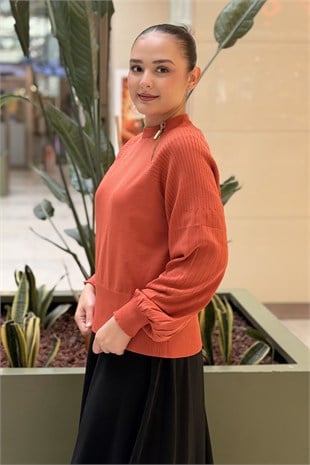 Nuss Yakası Fermuar Detaylı Reglan Kol Merserize Tunik