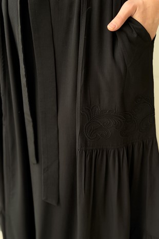 Nurcan Çetin Nakış Detaylı Kuşaklı Cotton Elbise