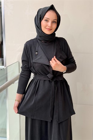 Nurcan Çetin Geniş Stoperli Yaka Ceket İçlik Etek 3lü Takım