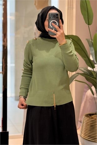 Ghisa Omuzları Düğme Detaylı Triko Tunik