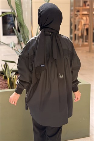 Tığ Triko Yarım Patlı Gipeli Oversize Gömlek
