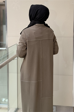 Nurcan Çetin Random Desen Spor Dikiş Önden Tam Boy Fermuarlı Ferace