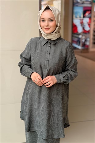 Nurcan Çetin Kendinden Yaprak Desenli Tunik Pantolon Takım