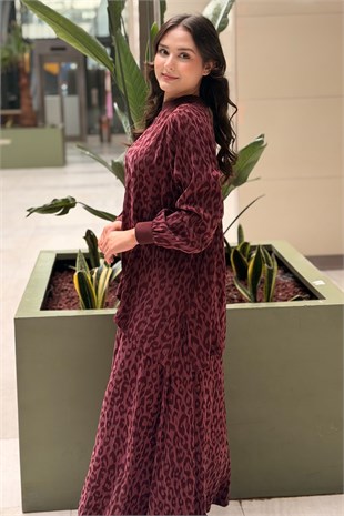 Nurcan Çetin Leoper Desenli Tunik Etek Takım