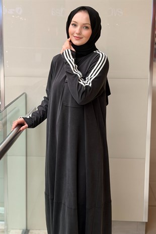 Nurcan Çetin Kolları Çizgili Cep Kapaklı Tam Boy Elbise