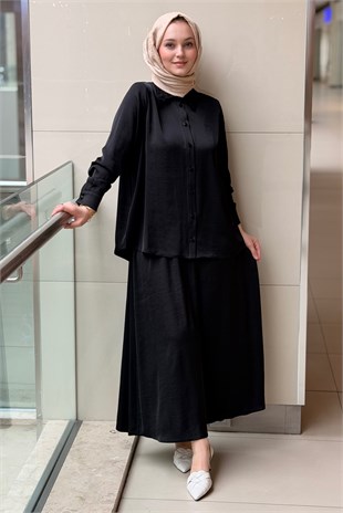 Nurcan Çetin Yakası Lazer Kesim Saten Gömlek Etek Takım