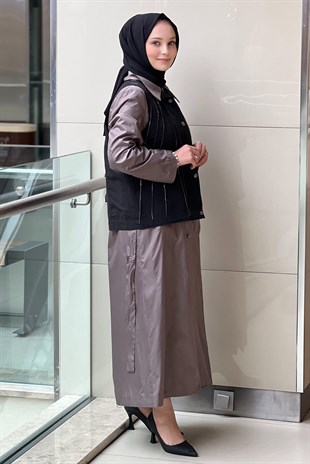 Qül Exclusive Zincir Detaylı Yelekli Trenç